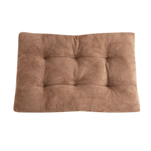 Keep Your Furry Friends Cozy This Winter with Our Winter Warm Pet Mat!
