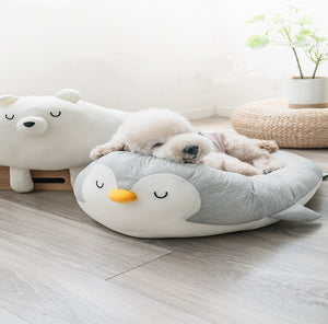 Keep Your Pet Cool and Comfortable with the Little Penguin Cool Kennel