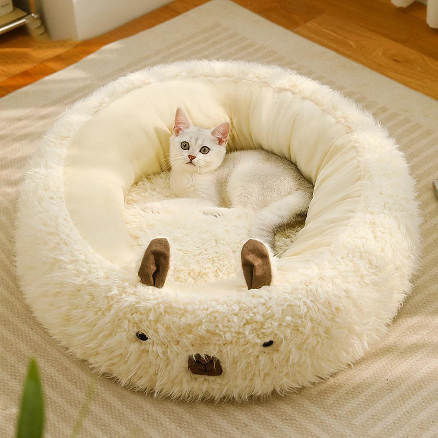 Cut Alpaca Pet Bed For Small Cats